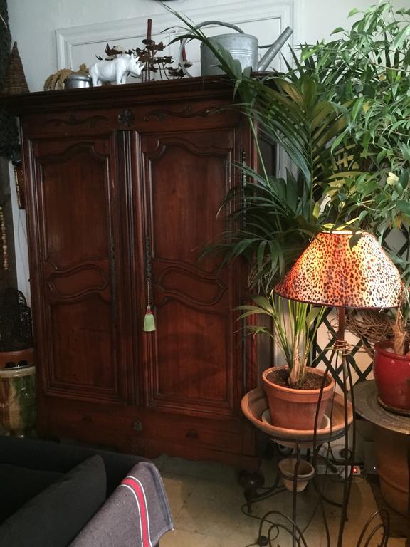 "Chambre D'Autres", Massages Монпелие Стая снимка