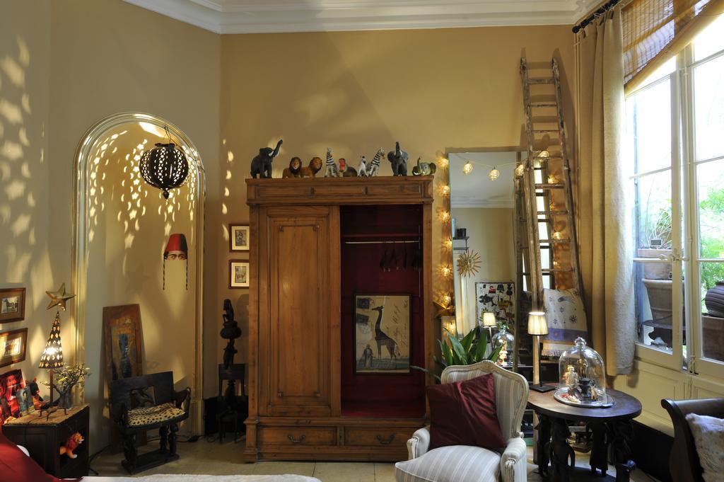 "Chambre D'Autres", Massages Монпелие Стая снимка