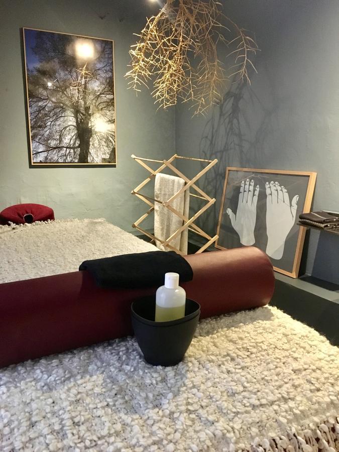 "Chambre D'Autres", Massages Монпелие Екстериор снимка